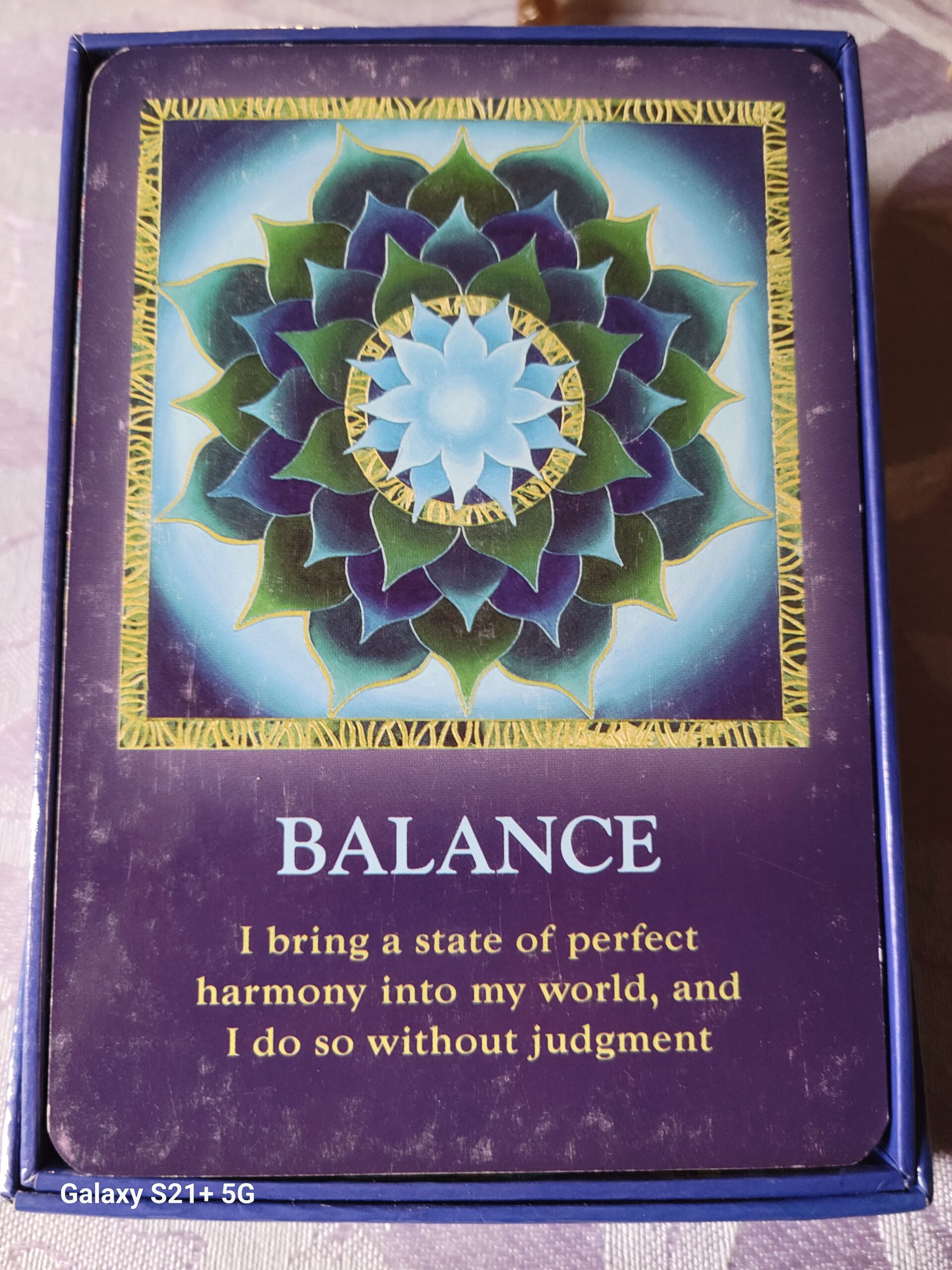 Daily Card Reading – Balance